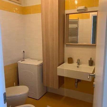 Sea Apartments2