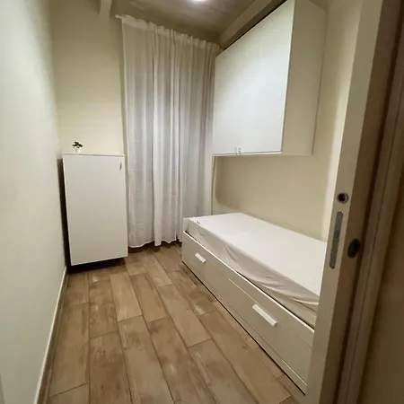 Sea Apartments2 *